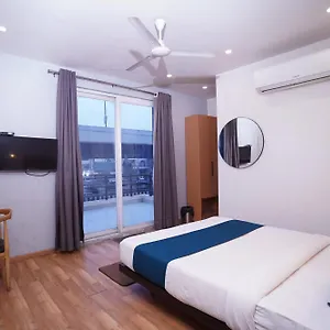 Mira Residency- Outer Ring Road, Paschim Vihar 3* New Delhi